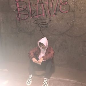 Meet your Posher, Robert